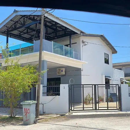 Maricome Homestay Kuantan Exterior photo